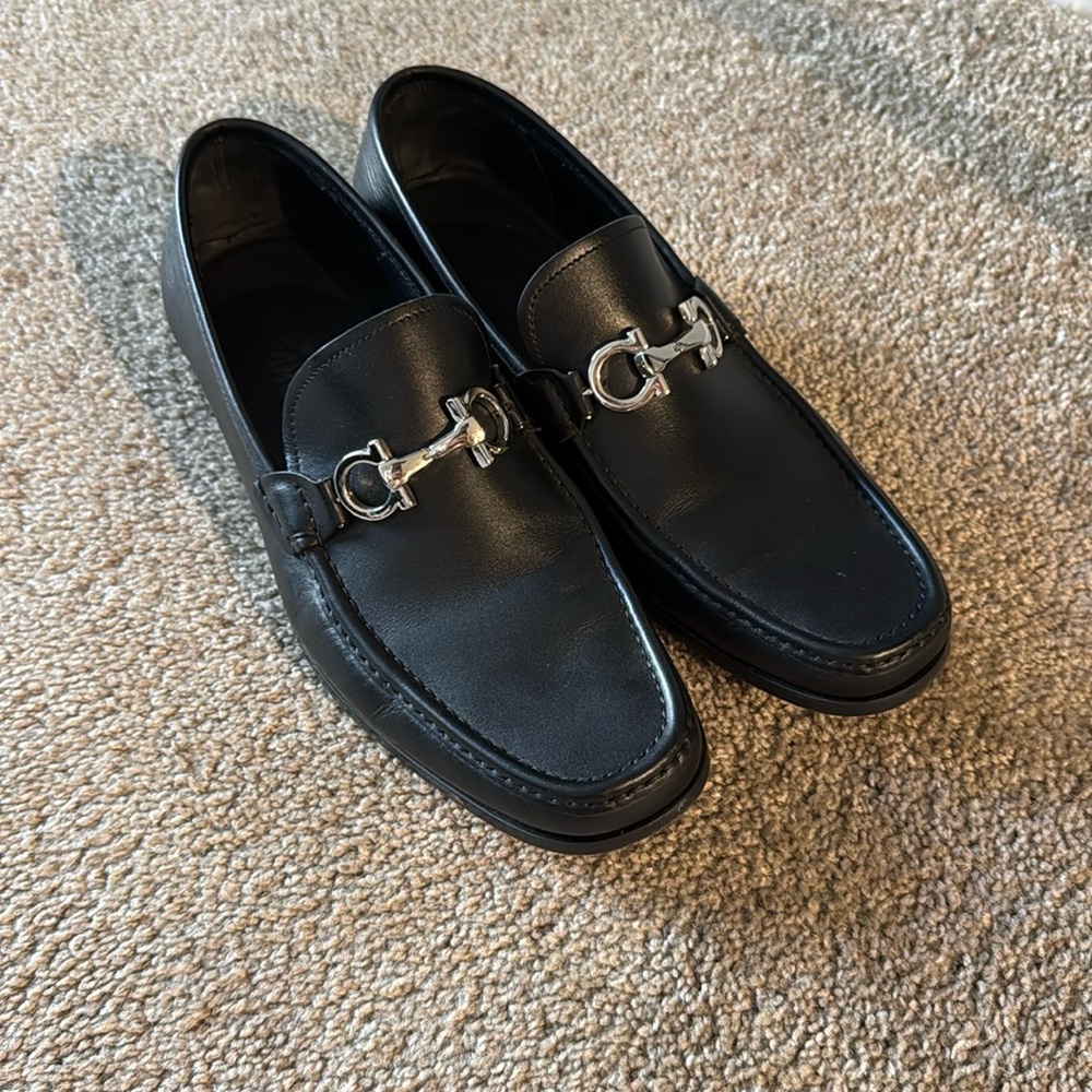Black Ferragamo Loafers men’s size 10.5